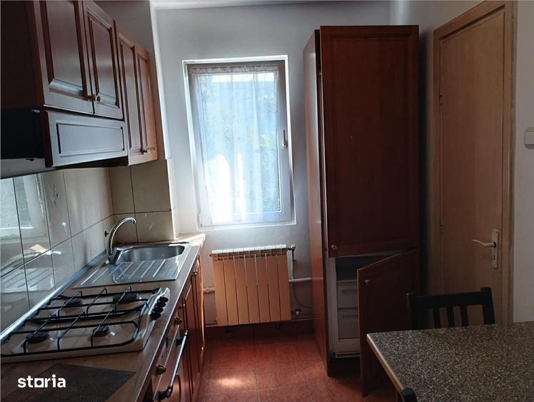 Apartament cu 2 camere semidecomandat în Ultracentral