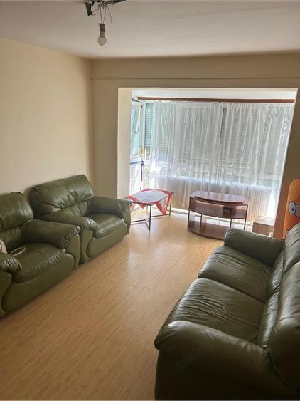 Apartament cu 2 camere semidecomandat în Sud