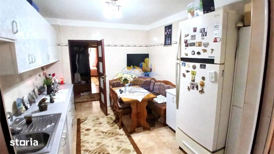 Apartament cu 3 camere în Central