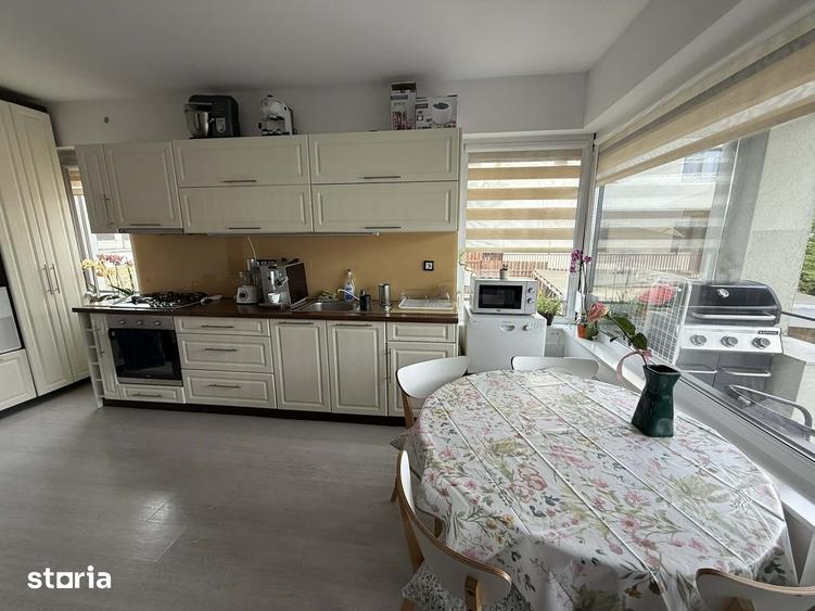 Apartament cu 3 camere în Europa