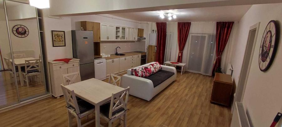 Apartament cu 2 camere în Sub Coastă