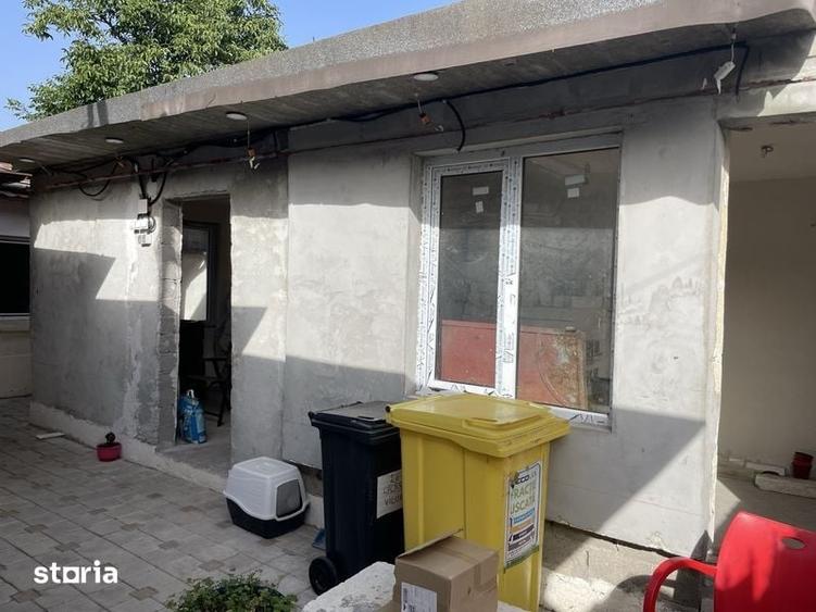Casa Voluntari langa pod Europa - 1