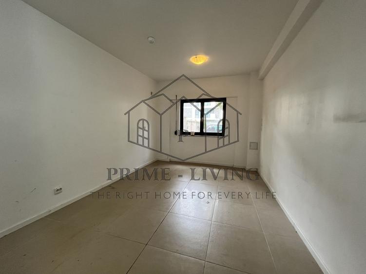 Duplex cu 6 camere cu Canalizare în Străulești