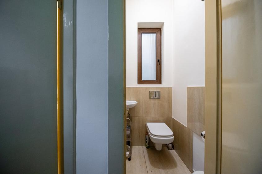 Casă cu 3 camere cu Canalizare în Odobescu