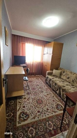 Apartament cu 3 camere semidecomandat în ICIL