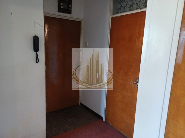 Apartament cu 2 camere decomandat în Cantemir