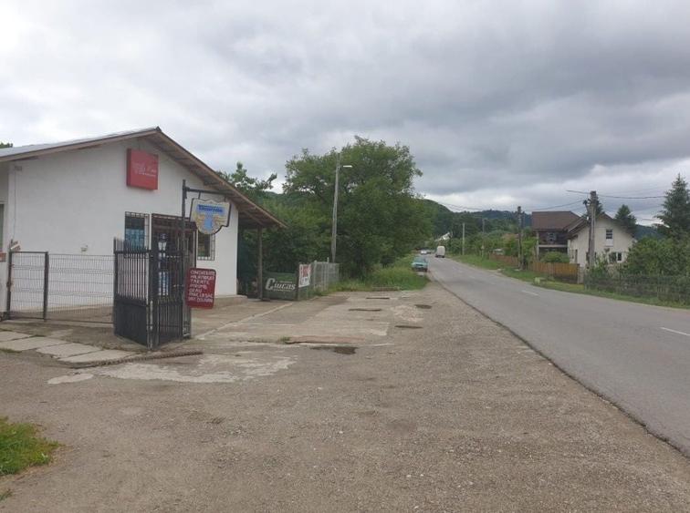 Spațiu comercial, de 60 mp, în Cetățeni