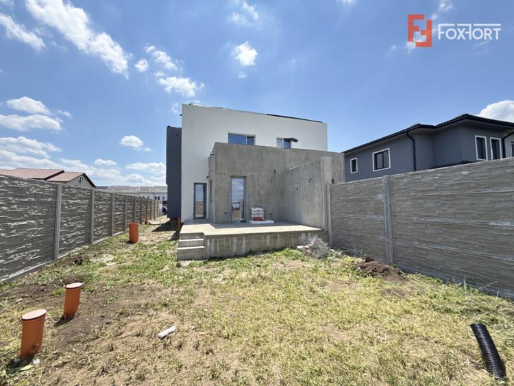 Duplex cu 3 camere si teren de 247 mp de vanzare in localita - 2