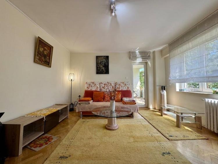 Apartament cu 3 camere decomandat, mobilat în Andrei Mureșanu — fotografia 3