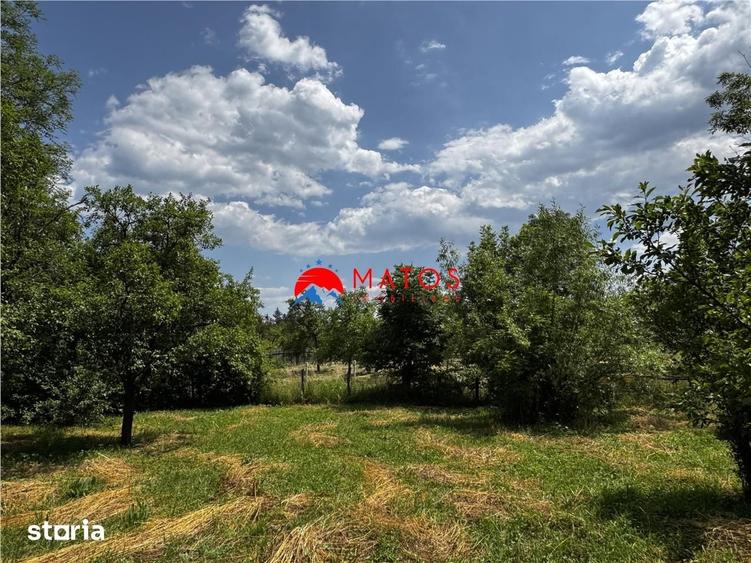 Teren de 2115 mp, în Breaza