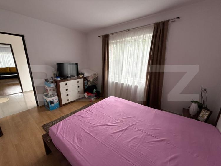 Casă cu 4 camere cu Teren 950 Mp în Mihai Bravu
