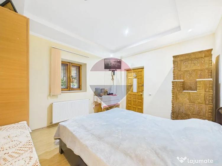 Casă cu 3 camere cu Teren 414 Mp în Central