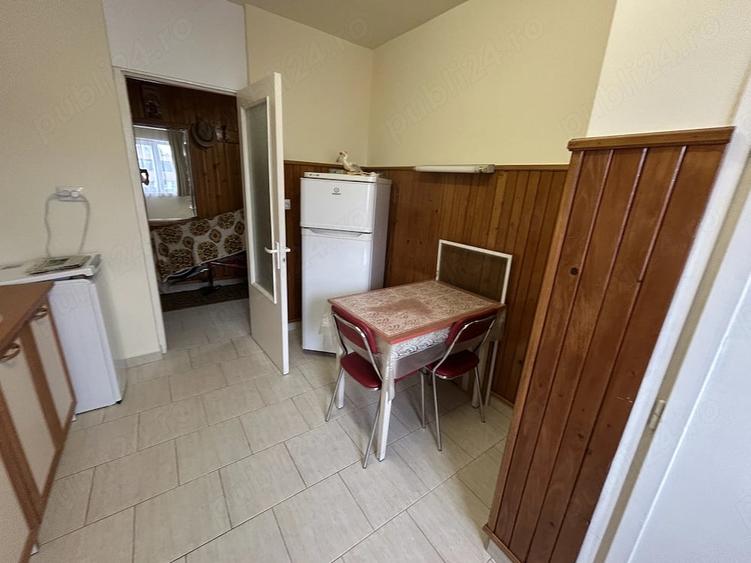 Apartament cu 3 camere decomandat în Micălaca