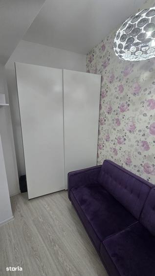 Apartament cu 3 camere semidecomandat în Iancului