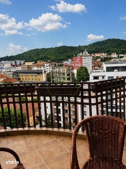 Apartament cu 3 camere în Centrul Istoric