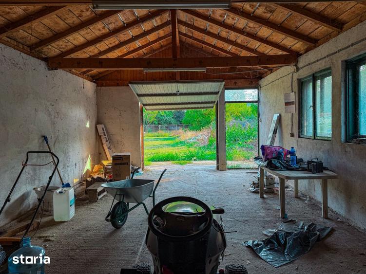 Teren de 1064 mp, în Sisești