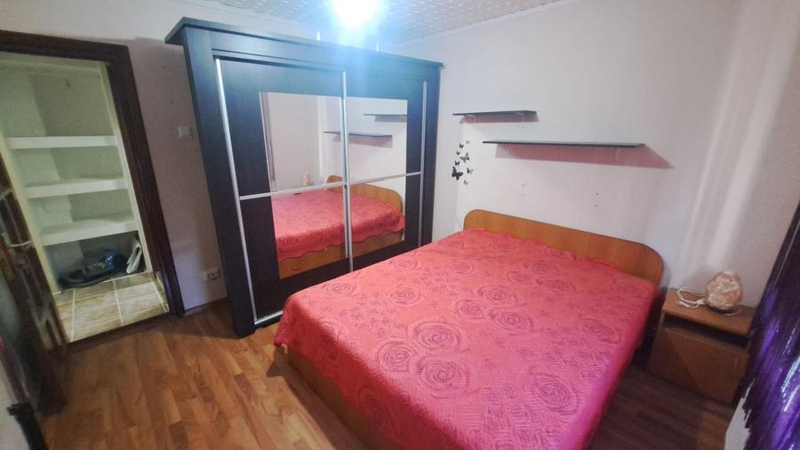 Apartament cu 2 camere decomandat în Călărași