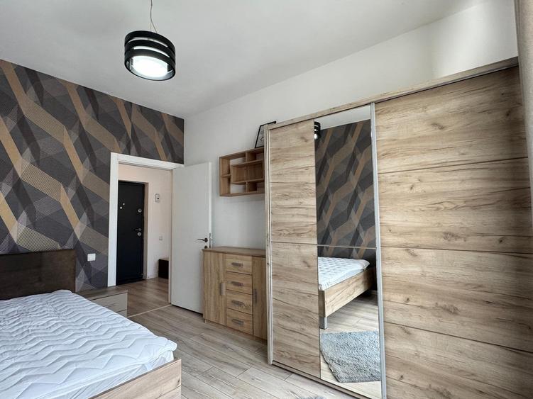 Apartament cu 2 camere semidecomandat, mobilat în Militari
