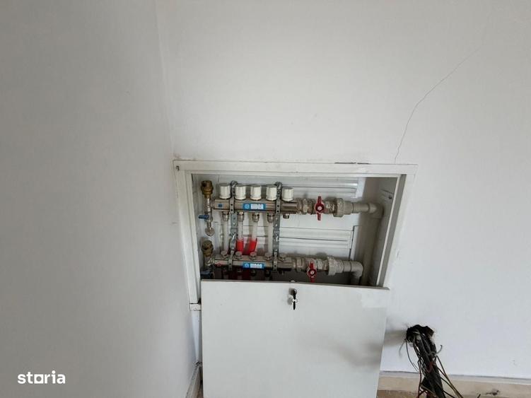 Apartament cu 4 camere în Mihail Kogălniceanu