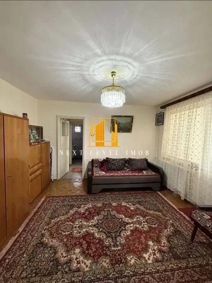 Apartament cu 2 camere semidecomandat, mobilat în Central