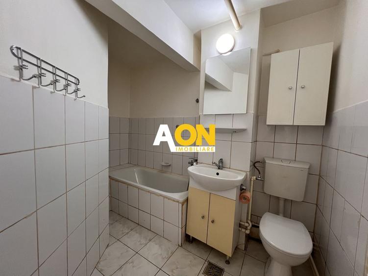 Garsonieră decomandată, mobilată în Ampoi 1