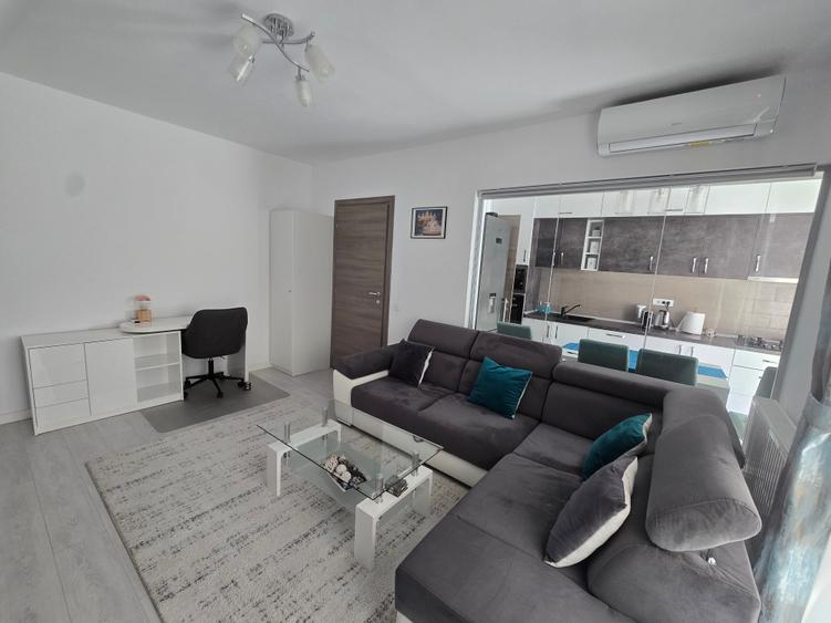 Apartament cu 2 camere decomandat în Lujerului