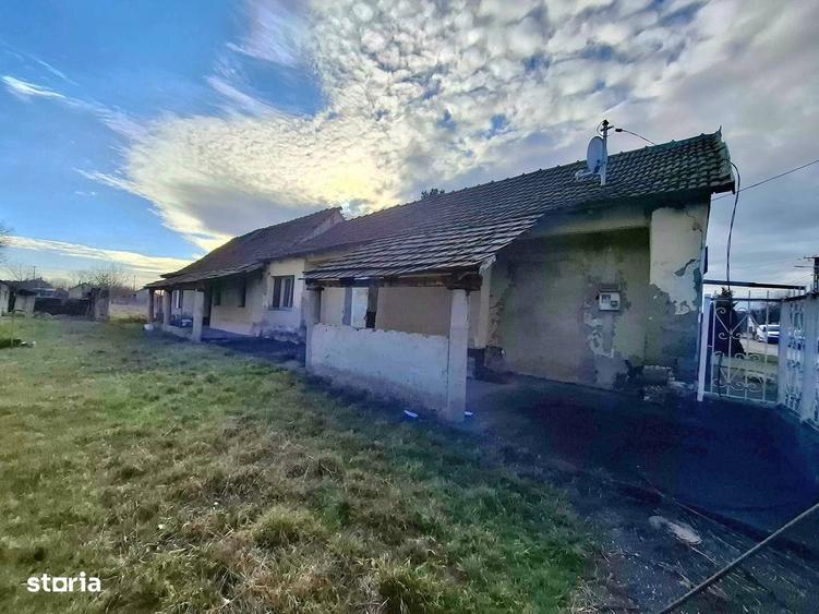 Casa de vanzare la 17 km de Oradea langa granita - 5