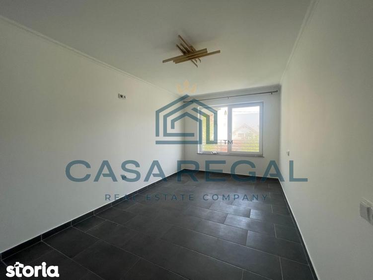 Casă cu 4 camere cu Teren 250 Mp în Central