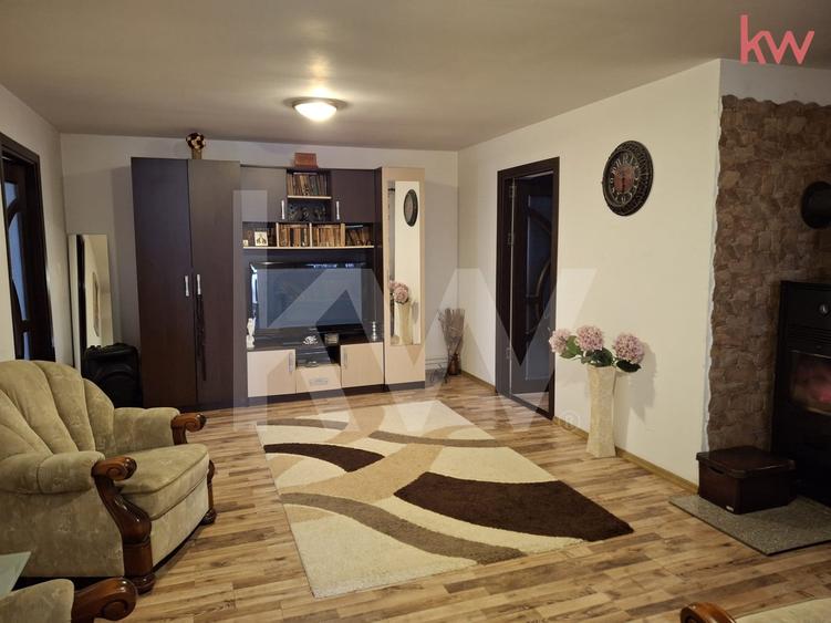 Duplex cu 7 camere cu Teren 2354 Mp în Malu Mare