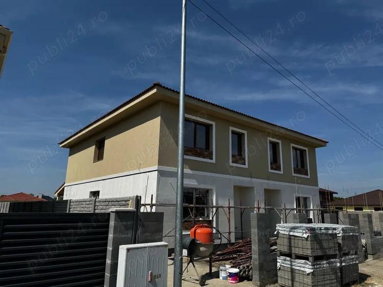 Casă în Ghiroda