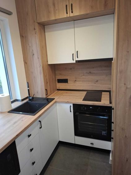 Apartament cu 2 camere decomandat în Florești