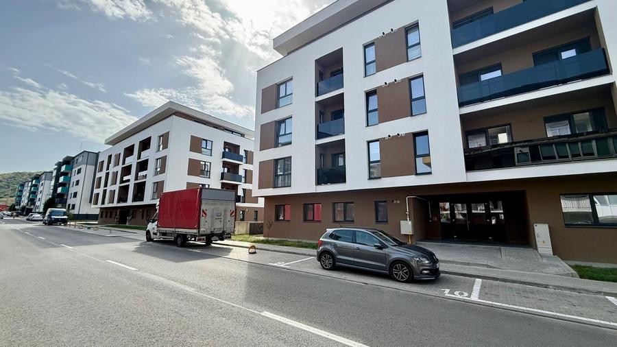 Apartament 2 camere, bloc nou, prima inchiriere, parcare in pret, zona Eroilor - 13