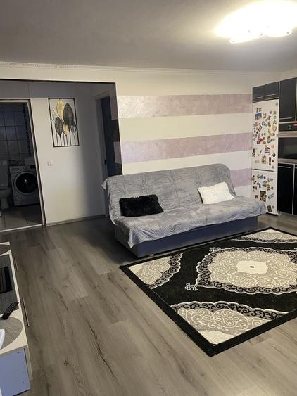 Apartament cu 2 camere decomandat, mobilat în Străulești