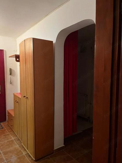 Garsonieră decomandată în Aradului