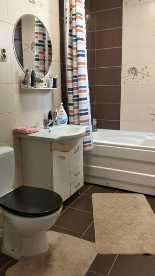 Apartament cu 3 camere în Florești