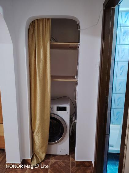 Apartament cu 2 camere semidecomandat în Exterior Vest