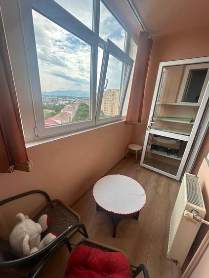Apartament cu 2 camere decomandat în Vasile Aaron