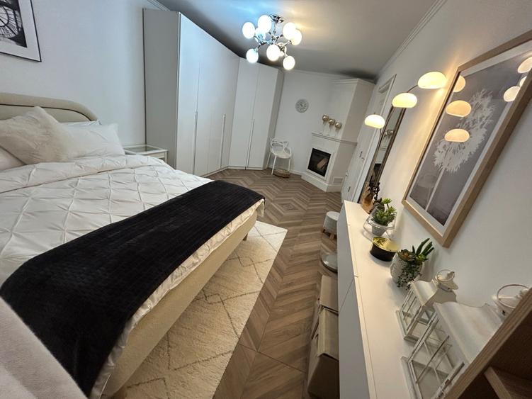 Apartament cu 2 camere decomandat în Hârșova