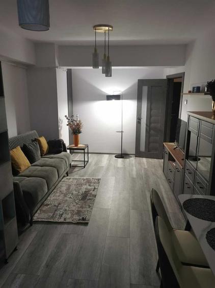 Persoana fizica inchiriez apartament 2 cam, Fiald, et 3, loc parcare privat - 2