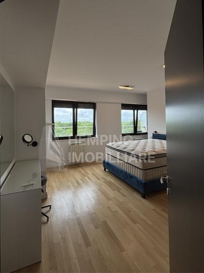 Apartament cu 4 camere semidecomandat, mobilat în Herăstrău