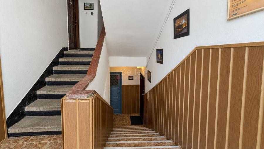 Apartament cu 2 camere, mobilat în Central