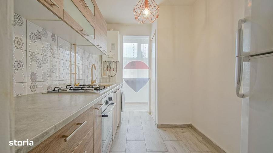 Apartament cu 2 camere decomandat în Electroprecizia