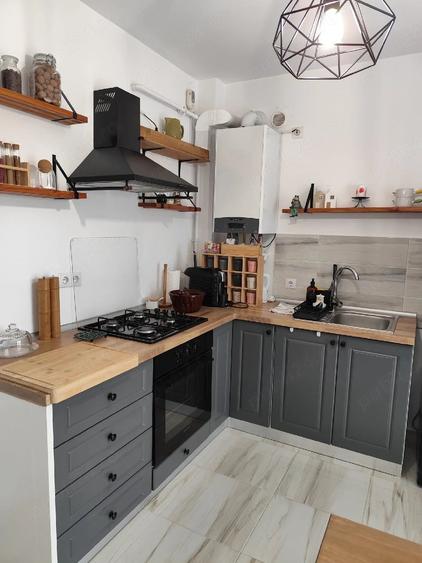 Apartament cu 2 camere decomandat în Exterior Vest