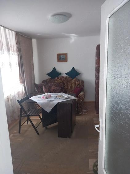 Casă cu Teren 1260 Mp în Muntenii de Jos