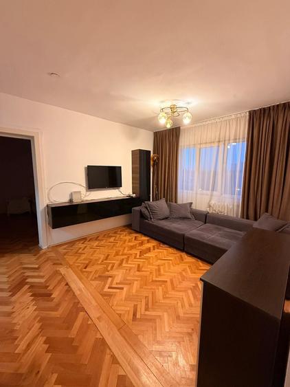 Apartament cu 3 camere decomandat în Nord