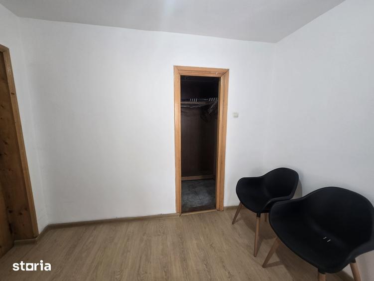 Spațiu comercial, de 67 mp, în Central