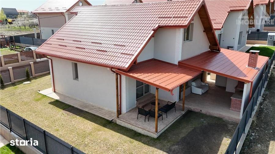 Casă cu 4 camere cu Teren 400 Mp în Rediu