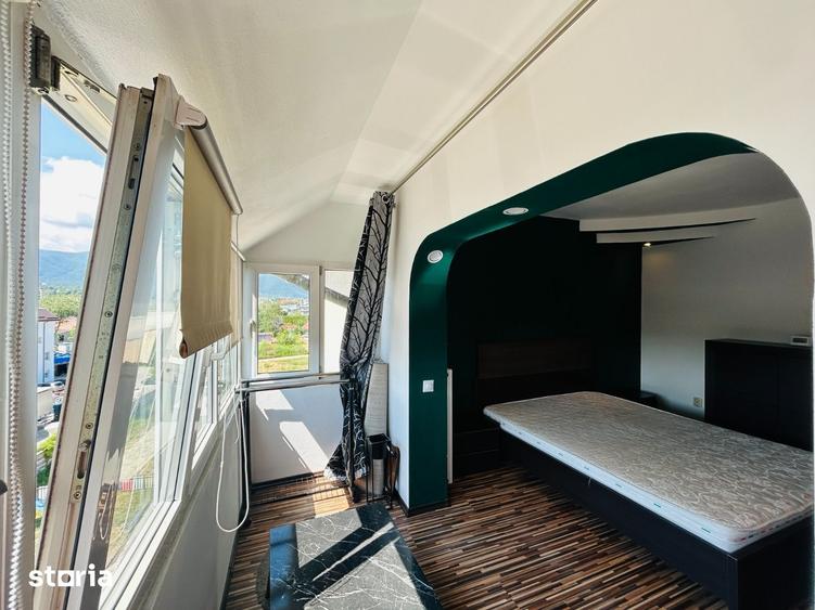 Apartament cu 3 camere decomandat în Lazaret
