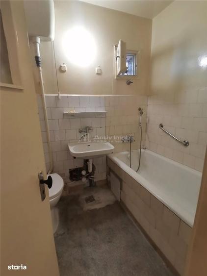 Apartament cu 3 camere decomandat în Parcul Circului