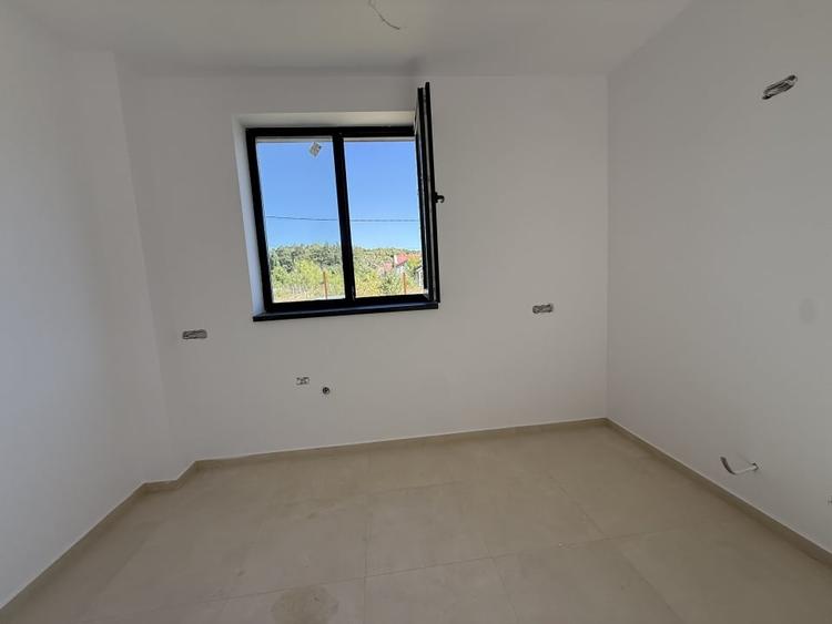Casă individuală cu 7 camere cu Canalizare în Corbeanca